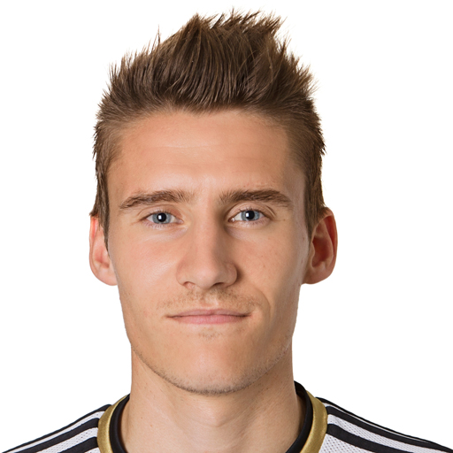18 Magnus Stamnestrø